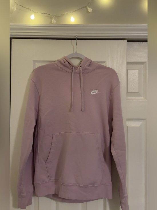 Nike Tops - Nike Men’s Club Pullover Fleece Hoodie